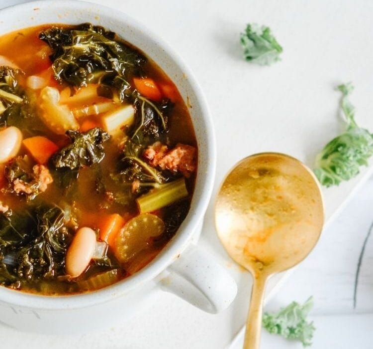 escarole white bean soup