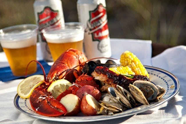what to eat at weekapaug inn clambake father's day weekend