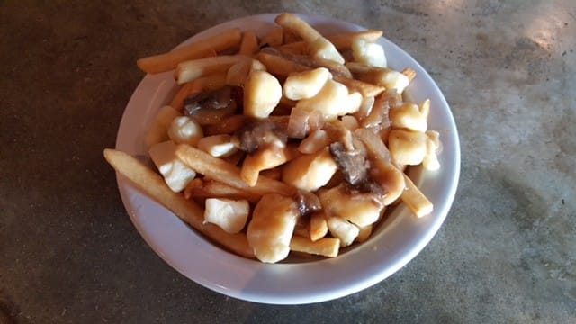 where to eat in omaha at local beer