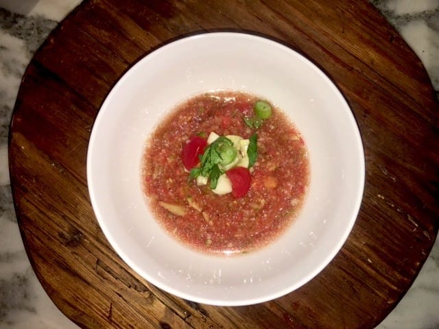 how to make an easy gazpacho soup