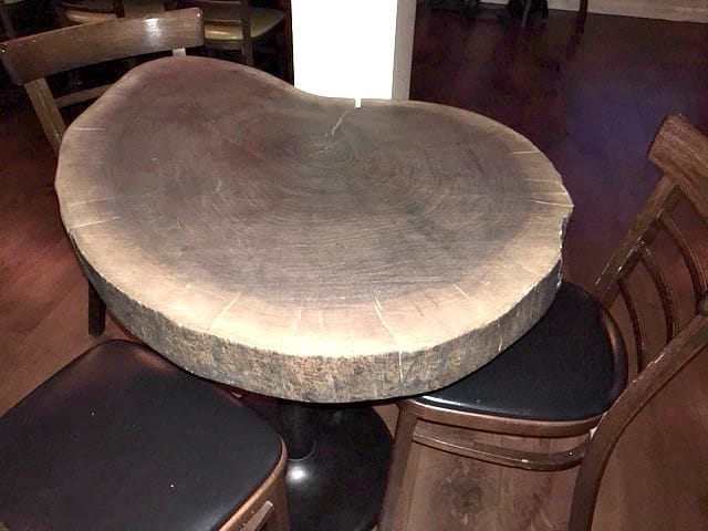 is Baird's on B Bar & Grill in Lake Oswego worth a visit