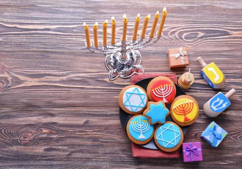 what are creative hanukkah gift ideas? I've got 8 for you.
