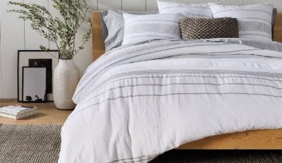 good sleep hygiene habits include a comfortable bedroom