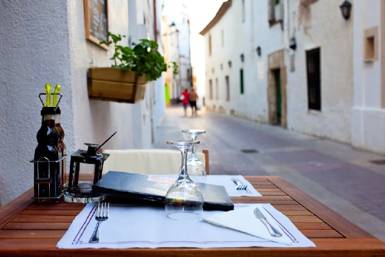 dining in Nice France