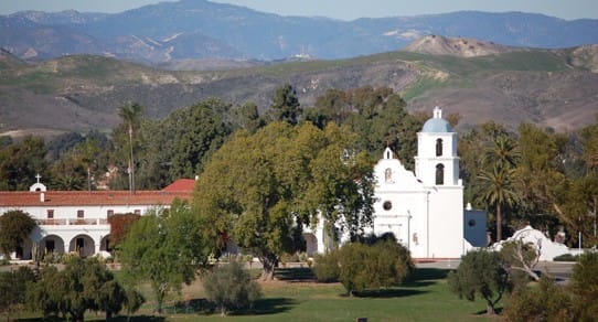 what are some things to do around oceanside california like mission san luis rey