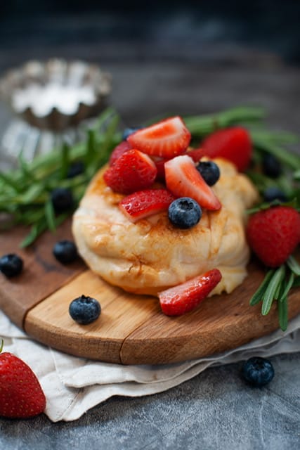 Honeyed Pears in Puff Pastry Recipe: How to Make It